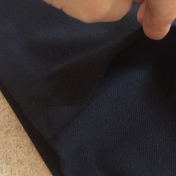 black dress - Picture 6 of 7